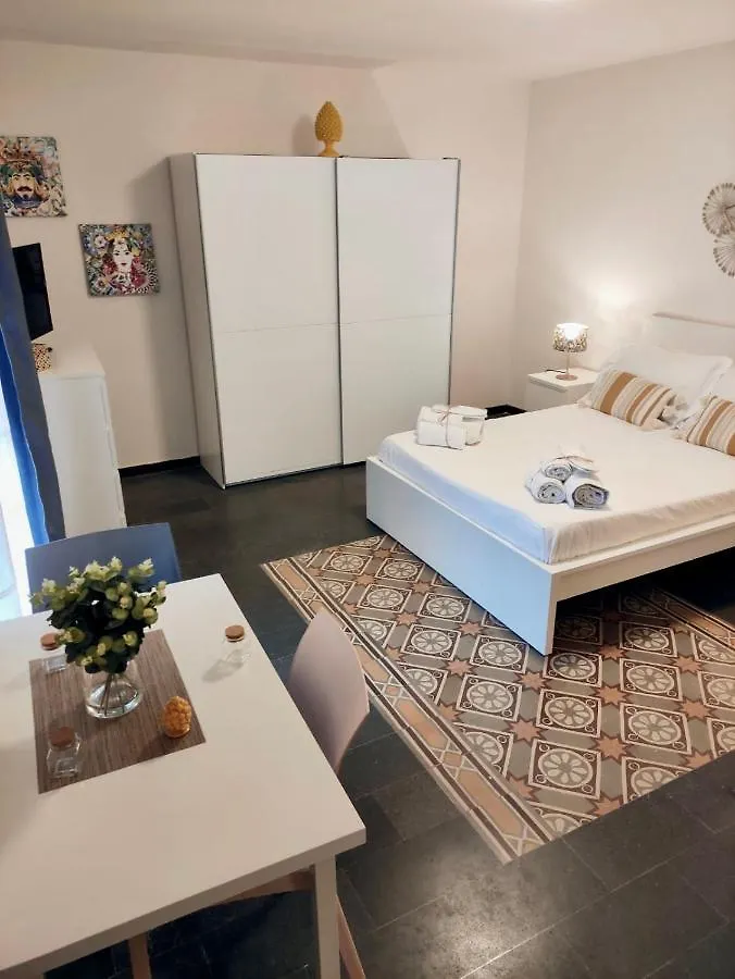 Ostro - Guest House Agrigento 0*,